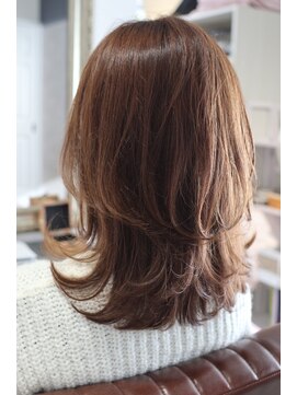 アヘッド(ahead) 2018 ミディアムウルフ