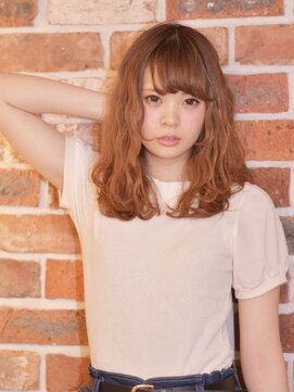 ロータス ヘアデザイン(LOTUS hair design.) ポイントは外国人風ウェーブ