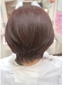 ショートボブ