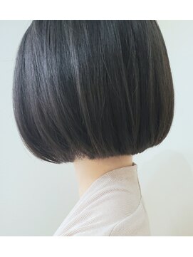 アスタリスク(asterisk) 【asterisk】お手入れ簡単★ワンレングスボブ【西村優子】
