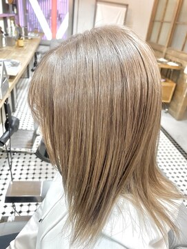 オンザ(ONTHE) 外国人風ブロンドベージュカラー【林京平】