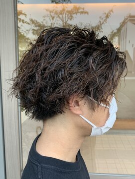 フレイズ(Frays) メンズスパイラルパーマ