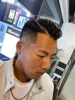 東京バーバー日本橋　メンズカット　フェードが上手いお店