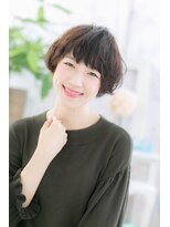 スモーキーグレージュ小顔フレンチガーリーふわふわボブa1