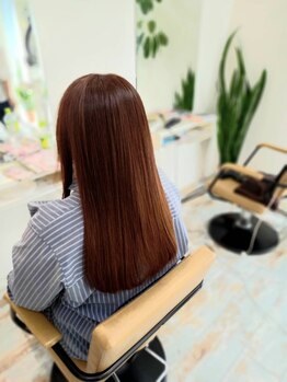 グミグミ(Gumi Gumi byIfh)の写真/うねりや広がりなど髪の悩みとさよなら♪あなたの髪に合わせた施術で、理想のさらつやストレートを実現！