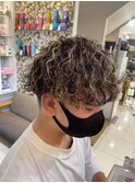 周りと差がつくパーマ×ハイライト☆横浜