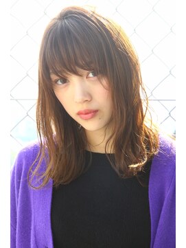 ヘアーアンドメイク エクリ 不動前店(Hair&Make equri) 外ハネレイヤースタイル