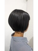 ショートボブ　　