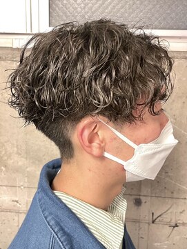 メンズココ 清澄白河店(MENS COCO) 波巻きパーマセンターパートツーブロックスパイラルパーマ