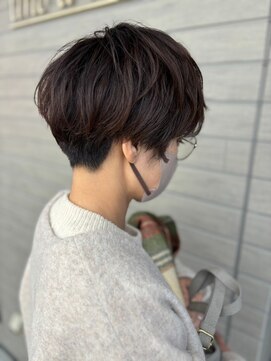 ウノ ア ウノ(uno a uno) ショートヘア