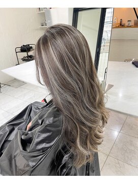 ブレンド 渋谷(BLend) ハイライトブルージュマチルダボブインナーグレージュ前髪