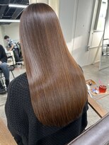 イシ(isi)&nbsp;髪質改善　トリートメント　カットカラー