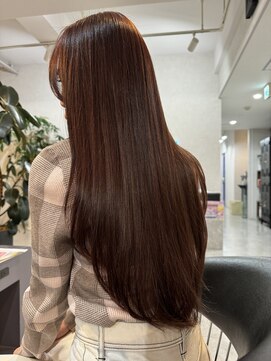 ニィ(2iee.) ロングレイヤー×ピンクブラウンカラー