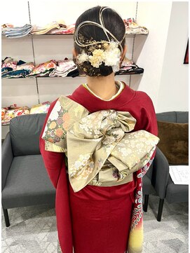 ファーレンピュアスウィート(fahren-pure-suite) 成人式スタイルネープシニヨン