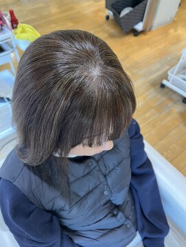 ファム 立町店(femme) 白髪と分かれ癖のお悩み解消