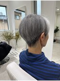 ミセス『挑戦しやすい』ツーブロックショート