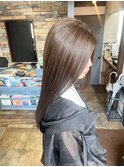 やわらかベージュ
