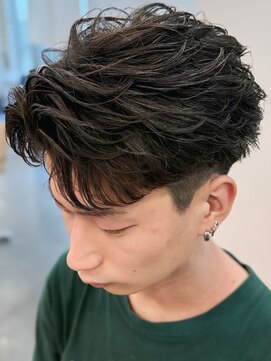 バース バイ ハピネス(BIRTH by happiness) 奈良men's短めフェザーパーマフェザーショート