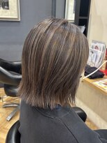 アルター(aL ter)&nbsp;【クラゲヘアー/オリーブグレー/小顔/ハイライト】鎌取/林愛華