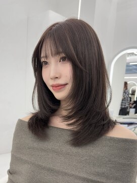 コア 表参道(COA) ボブ／レイヤーカット／グレージュカラー／表参道