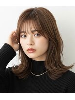 チャチャブラン(cha-cha Blanc)&nbsp;大人可愛いくびれミディ×シースルーバング｜外ハネレイヤー
