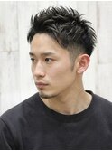 ツーブロックフェードカット束感刈り上げスパイキーショート