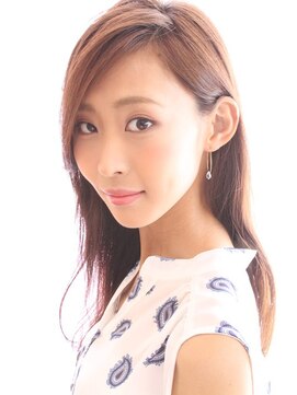 ラシックヘアー(Lachic hair) ナチュラルロングレイヤー