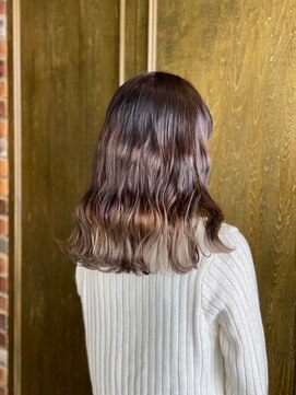 エイミー(Aimee) Aimee 町田チョコブラウン×艶ウェーブ