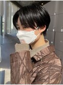 センターパート/ハンサムショート/黒髪/前下がりショート