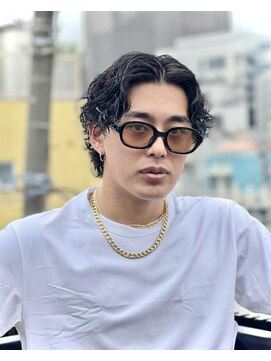 アソビ 表参道(ASOBI) センターパートウルフ