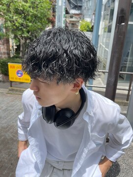 ウェイビーエフティフィフス 横浜西口(WAVEY ft.fifth) 波巻きスパイラルツイストスパイラルパーマ刈り上げマッシュ