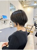 大人可愛い20代30代40代黒髪前下がりショートボブ丸みショート◎