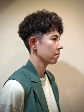 ヘアードクターフェリス(hairDr. feli'z) 外国人風パーマ