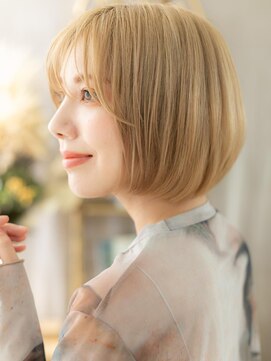 カバーヘア ブリス 北浦和(COVER HAIR bliss) 外国人風ハイトーンカラー丸みショートボブa北浦和20代30代40代