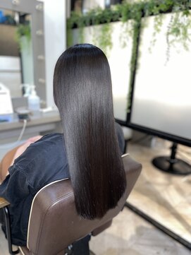 アールサロン アオヤマ(Rr SALON AOYAMA) ぴかぴかロング