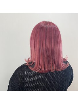 ヘアーアンドメイクアップモパ ピンクカラー