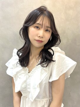 ジーナ 天神(Zina) 顔周りカット/顔周りレイヤー/レイヤーカット/トレンドカット