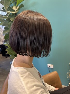 ディル(Dille) ミニボブ