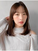ミニウルフホワイトグレージュ結べるボブ艶感くせ毛風カール