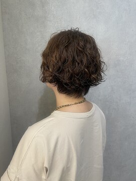 ウィスプ 赤羽店(wisp) ショートカールスタイル