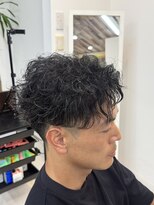 イロ 成田(iLo)&nbsp;大人の色気UP！無造作ツイストスパイラルパーマ