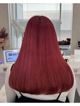 トゥルークリエイション 春日部(True Creation) レッドカラー