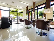 バランスビューティーリゾート(BALANCE. beauty resort)の雰囲気（ゆったりとした音楽と雰囲気[髪質改善/縮毛矯正]）