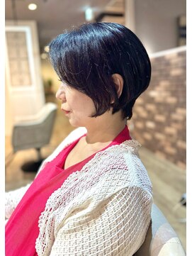 ハートボックス 四谷店(Heart box) 30代40代小顔ヘア簡単スタイリングくせ毛カバー丸みショートボブ