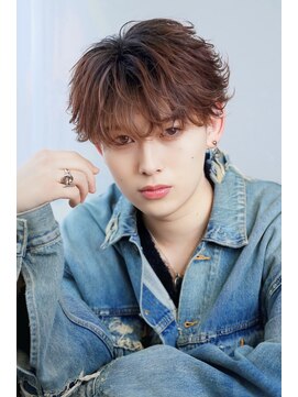 アイトーキョー 渋谷(AI TOKYO) シースルーフェザーショート