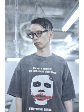 ナナインチ(7inch) 銀座アシンメトリーカット