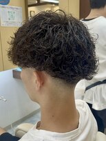 マキシム ナカイ(MAXIM NAKAI)&nbsp;ツイストスパイラルパーマメンズカジュアルメンズパーマ刈り上げ