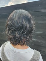 ヘアサロンアンドカフェ エイチプラス(H plus)&nbsp;ミディアムパーマ　20代　30代
