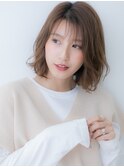 グレージュブラウンアンニュイヘア抜け感ゆるふわボブ20代30代W