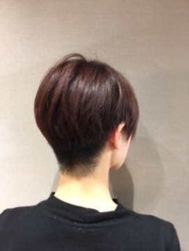 リリ(Liri material care salon by JAPAN) 刈り上げベリーショート